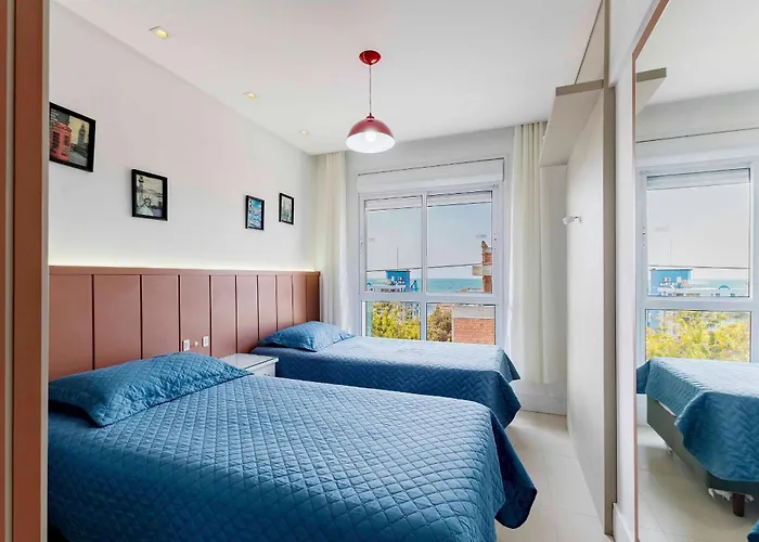 Boulevard Bombinhas - Apto Em Condominio Com Piscina E Jacuzzi